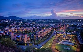 Della Resorts